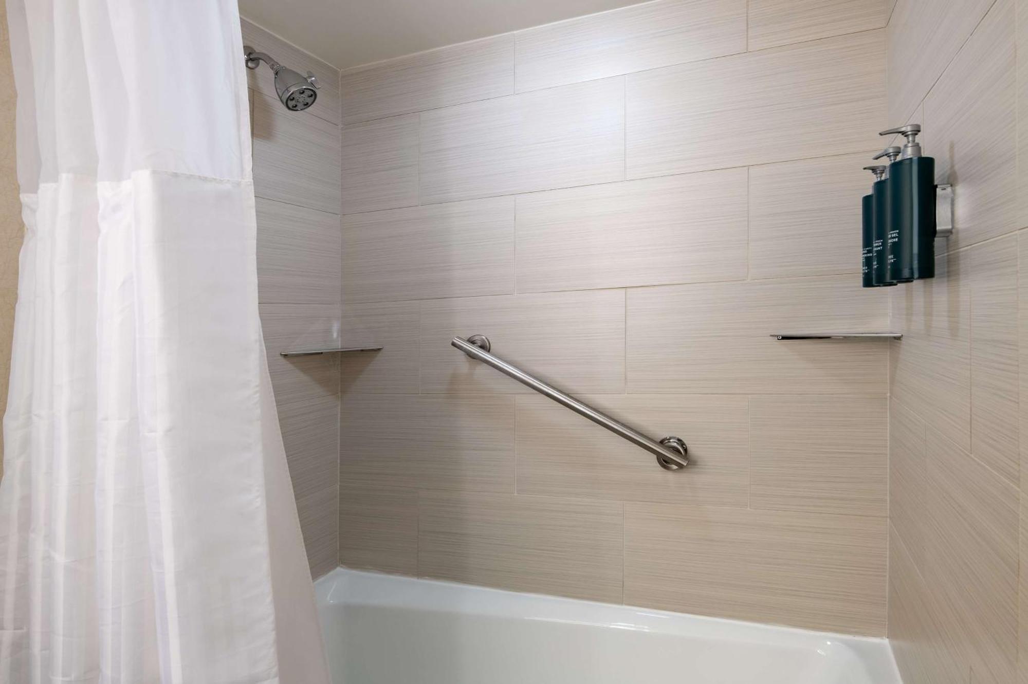 Double Room Two Double Beds City View